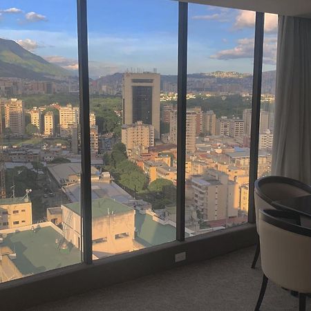 Hotel Chacao Suites การากัส ภายนอก รูปภาพ