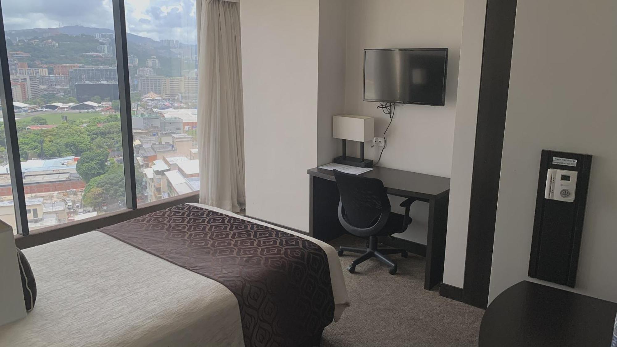 Hotel Chacao Suites การากัส ภายนอก รูปภาพ